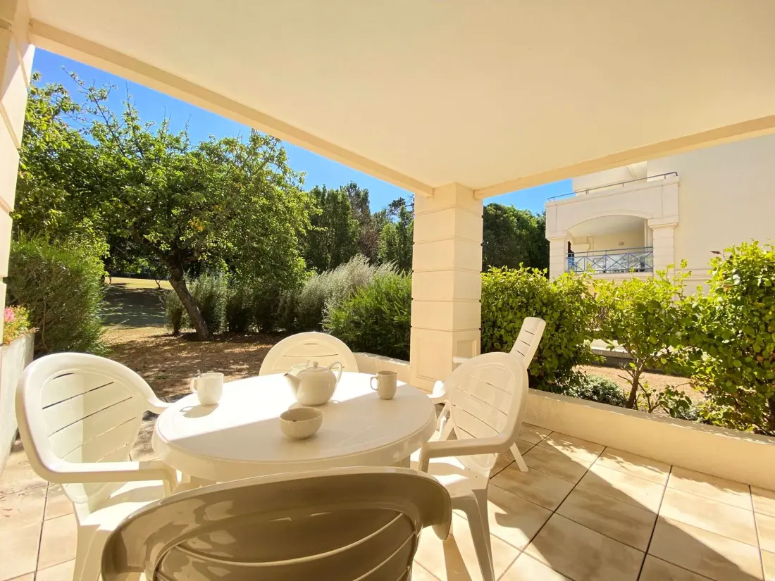Royal Park Residence