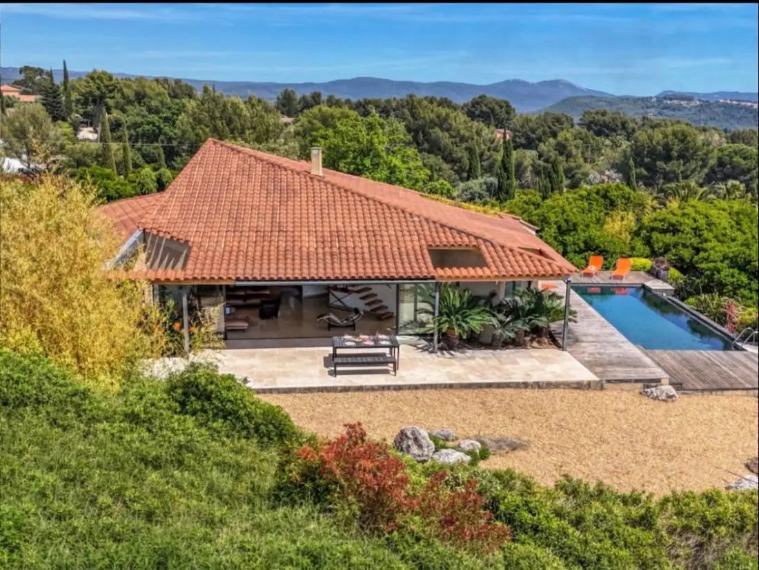 Residence 330-la Cadiere D Azur