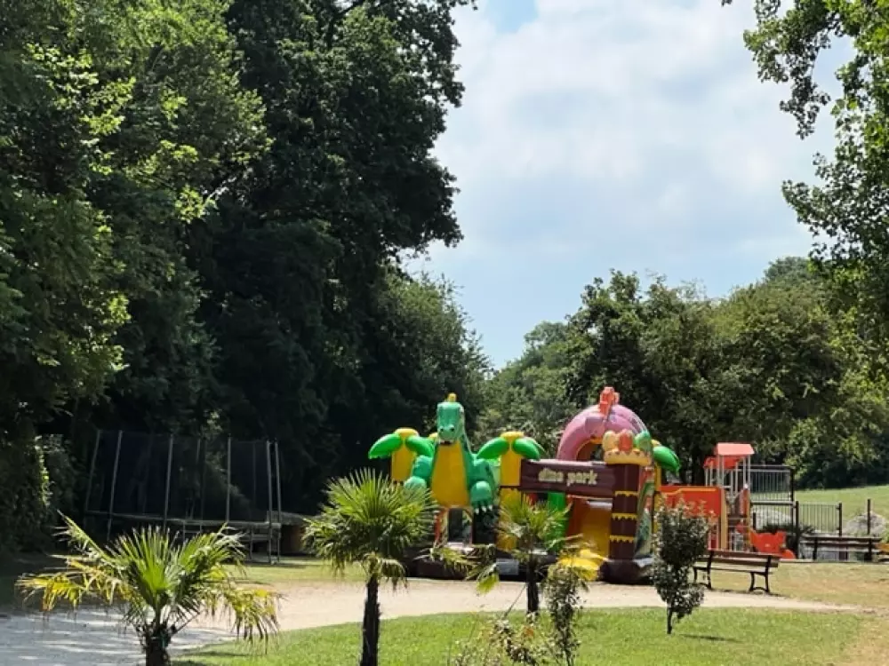 Ushuaia Dörfer Domaine du Blanc Gignon 2 Sterne★★