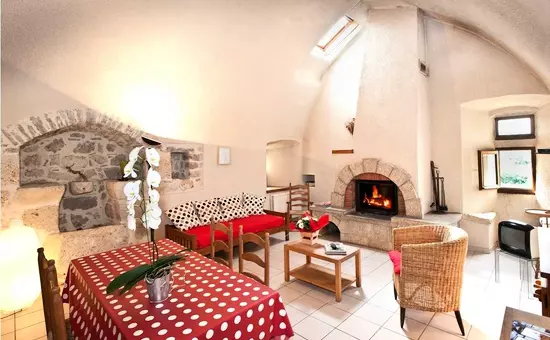 Gîte de France Gîte les buis 2/3 personnes à conques 3 épis