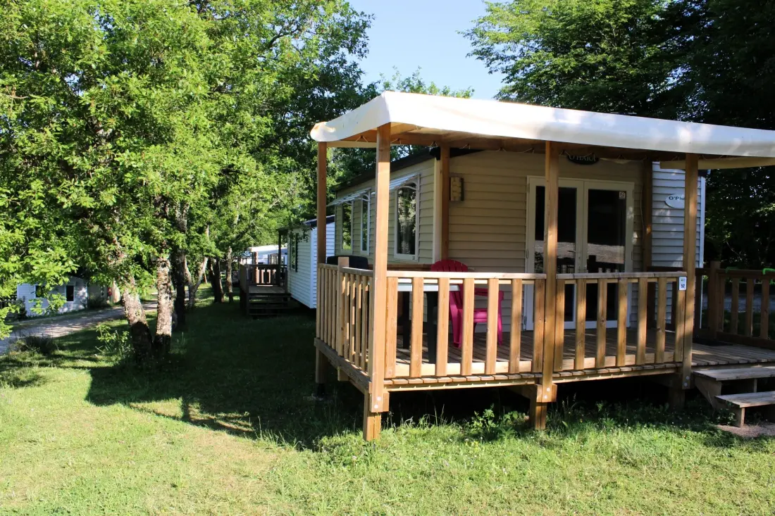 CAMPING LA FAGE 4 Sterne★★★★