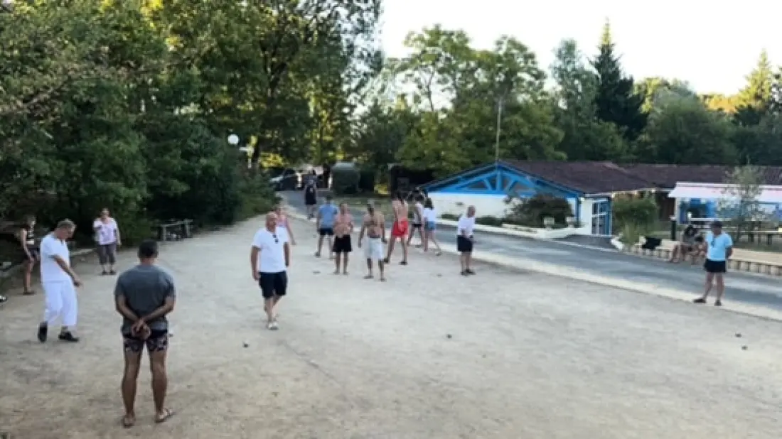 CAMPING LA FAGE 4 Sterne★★★★