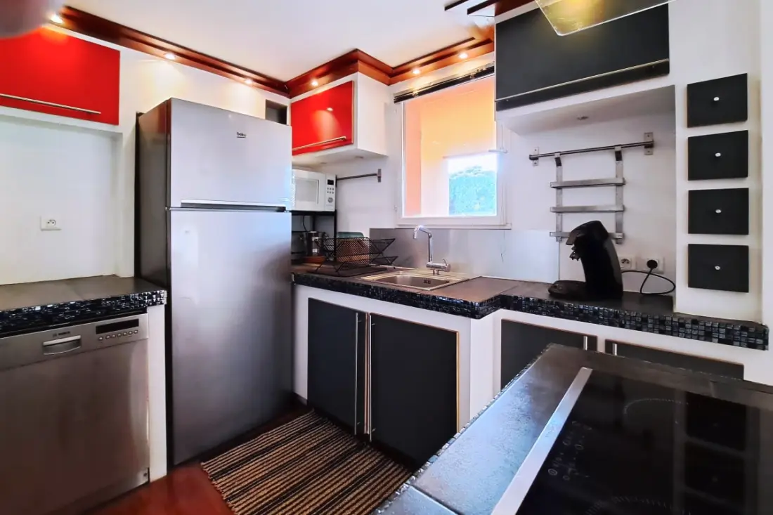 Beautiful Duplex 300m from La Plage in La Ciotat