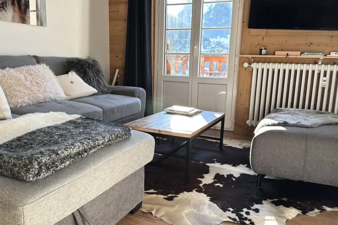 Charming Apt közelségben a pályákhoz - 5 People