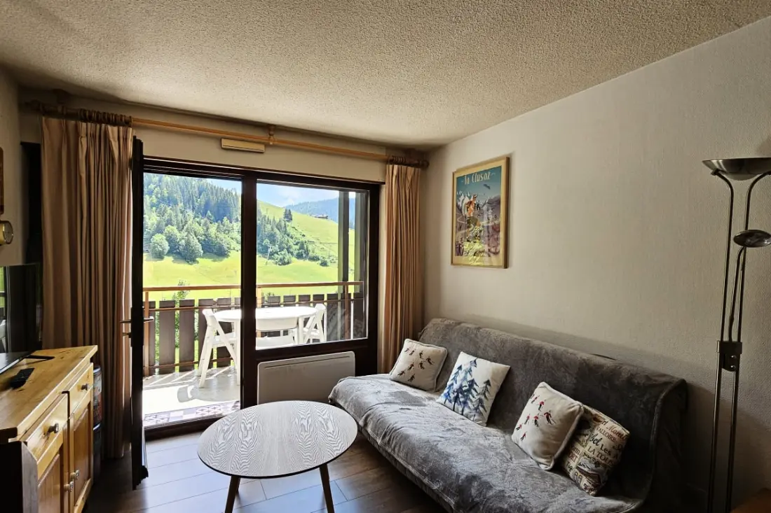 App 3 3 Csillagok★★★ Balcony, Mountain View