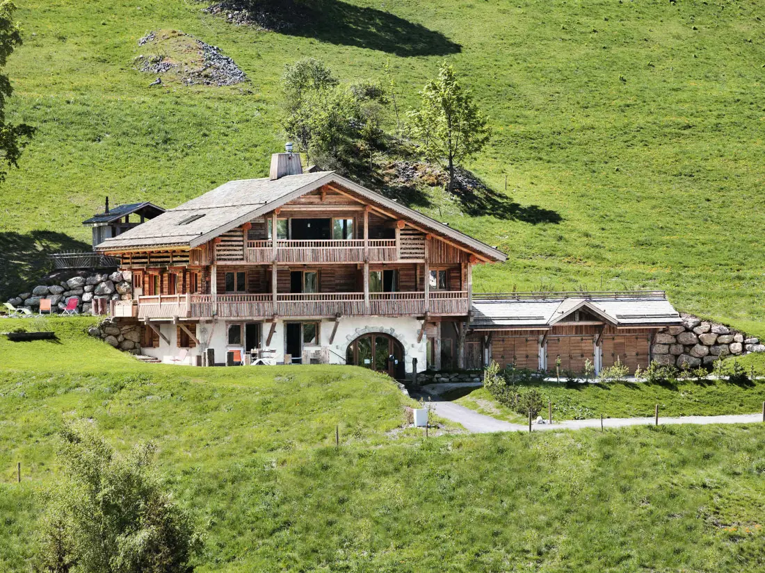 Authentic Lodge Spa Residence