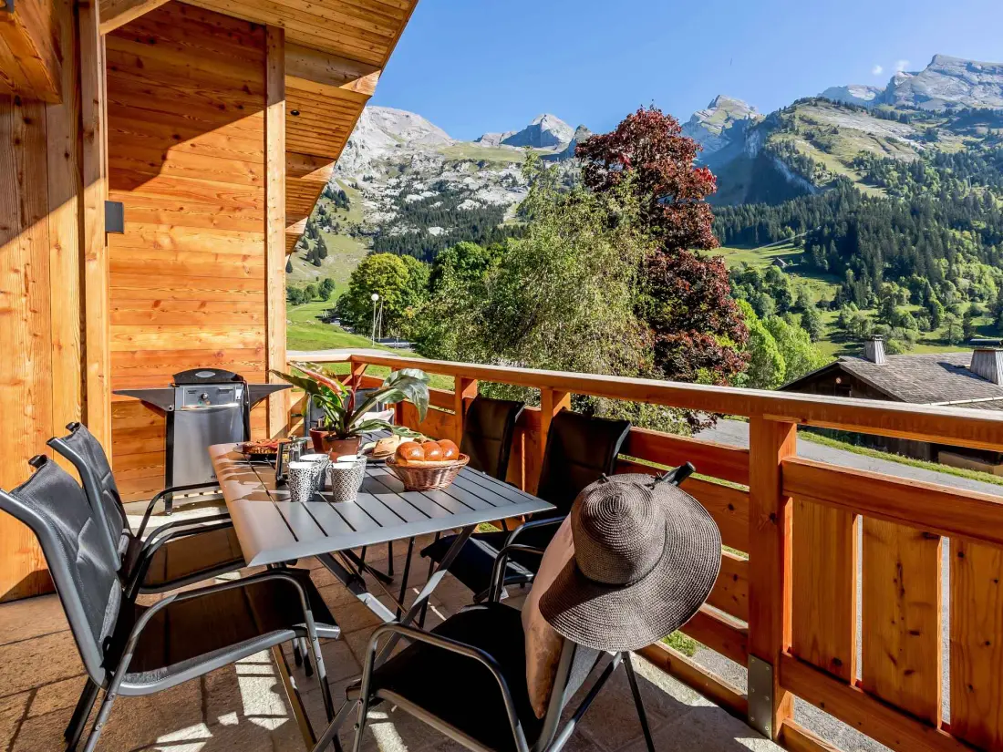Helios Lodge Residence