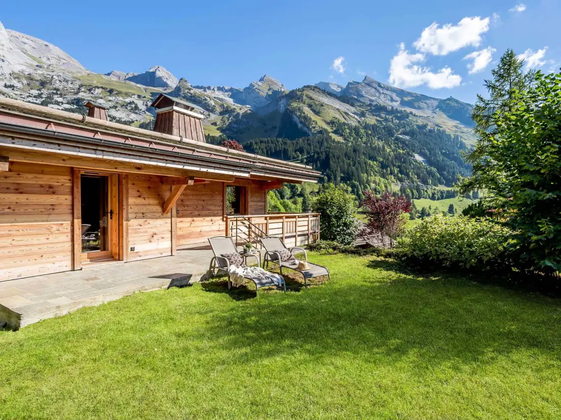 Helios Lodge Residence
