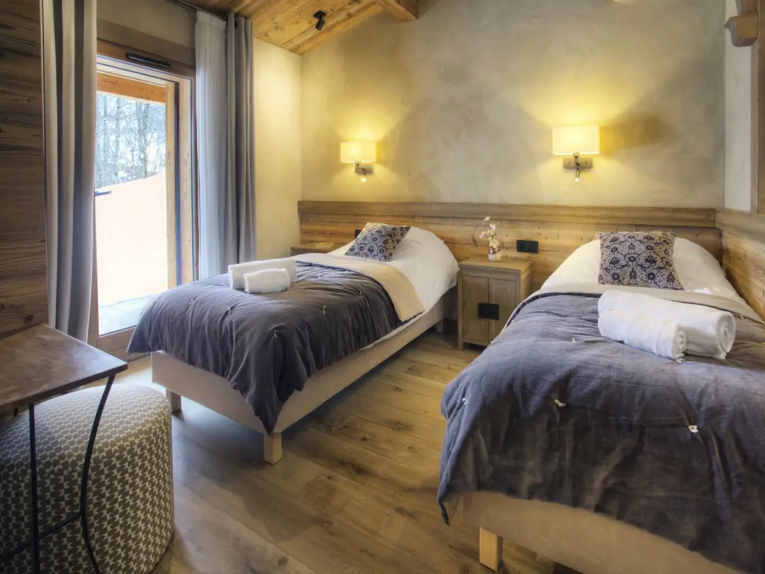 Helios Lodge Residence