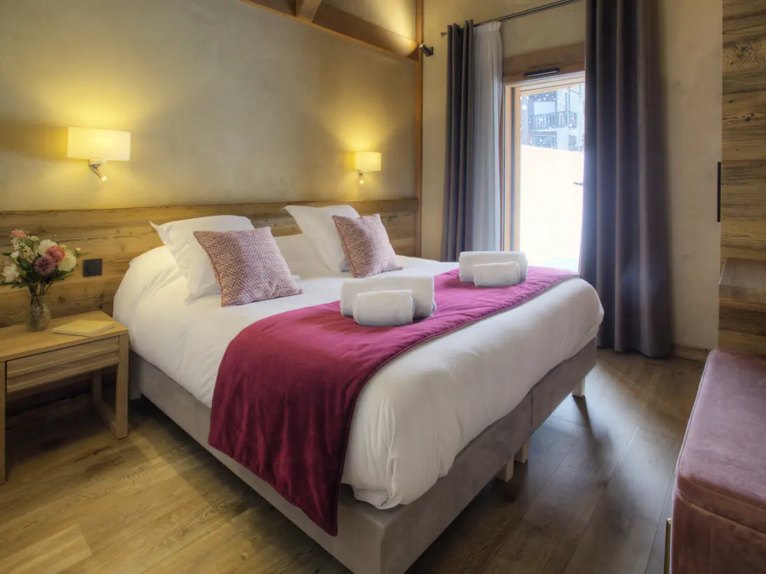 Helios Lodge Residence