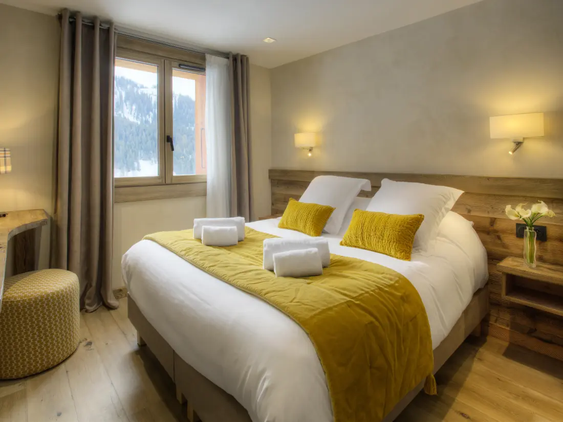 Helios Lodge Residence
