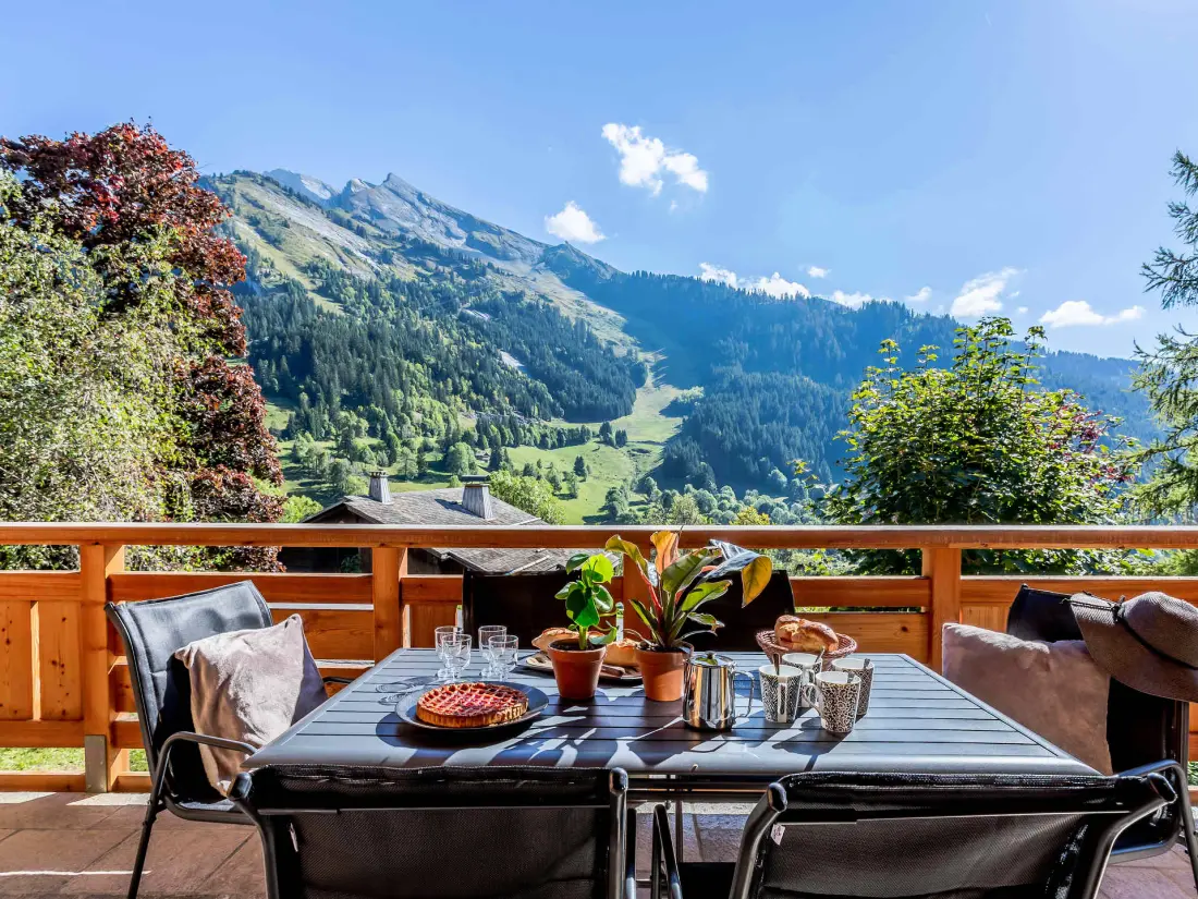 Helios Lodge Residence