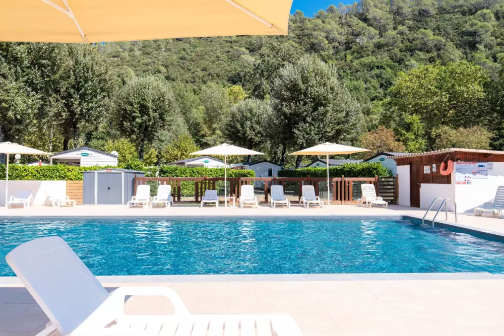 Camping Au Vallon Rouge 4 Sterren★★★★