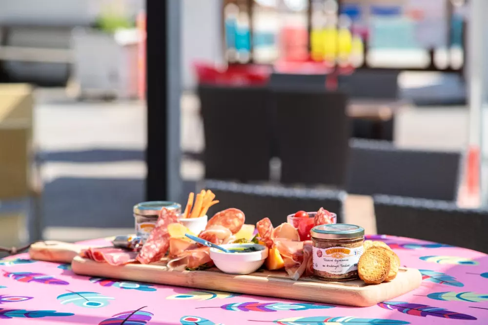 Camping Au Vallon Rouge 4 Sterren★★★★