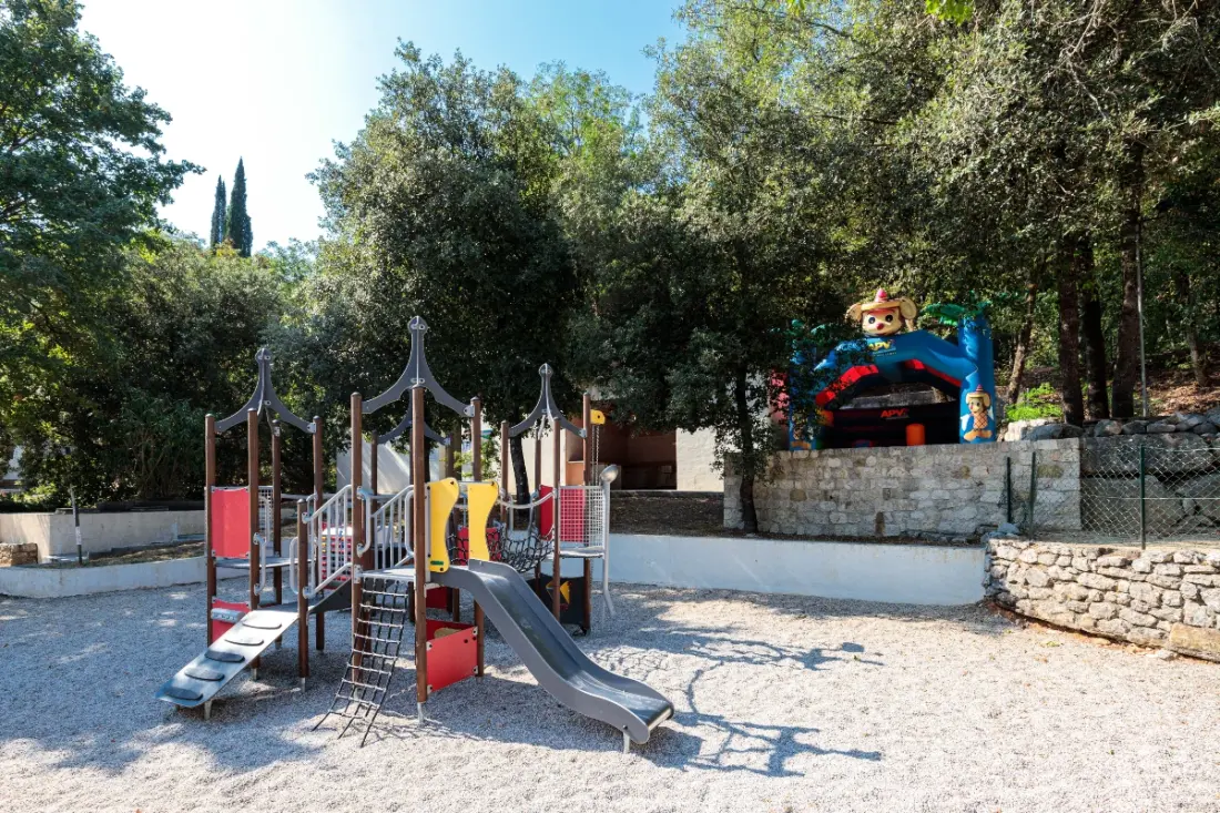 Campingplatz Au Vallon Rouge 4 Sterne★★★★