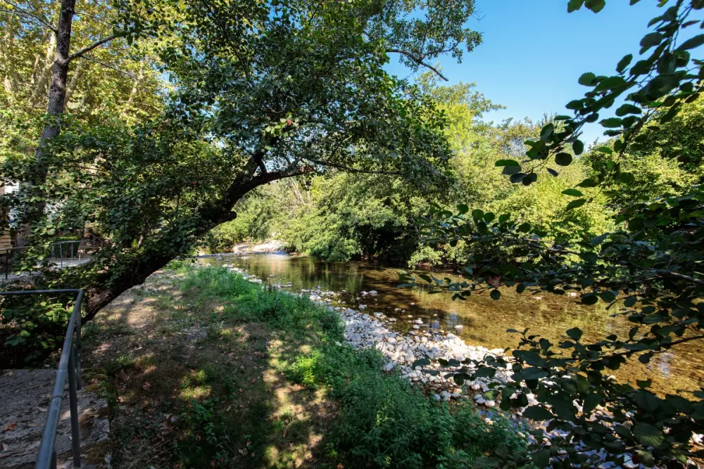 Camping Au Vallon Rouge 4 Sterren★★★★