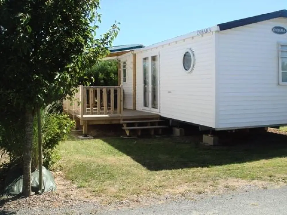 Camping Paradis - Le Grand R 4 Sterren★★★★
