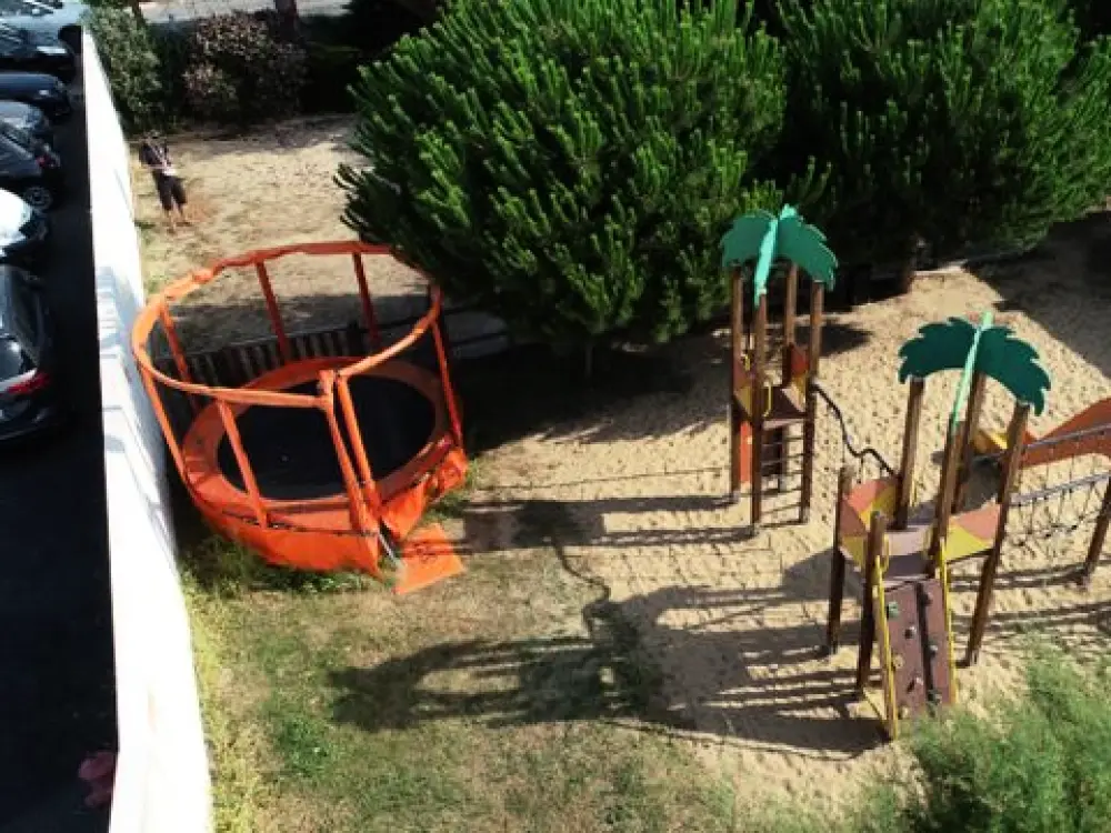 Camping Paradis - Le Grand R 4 Sterren★★★★