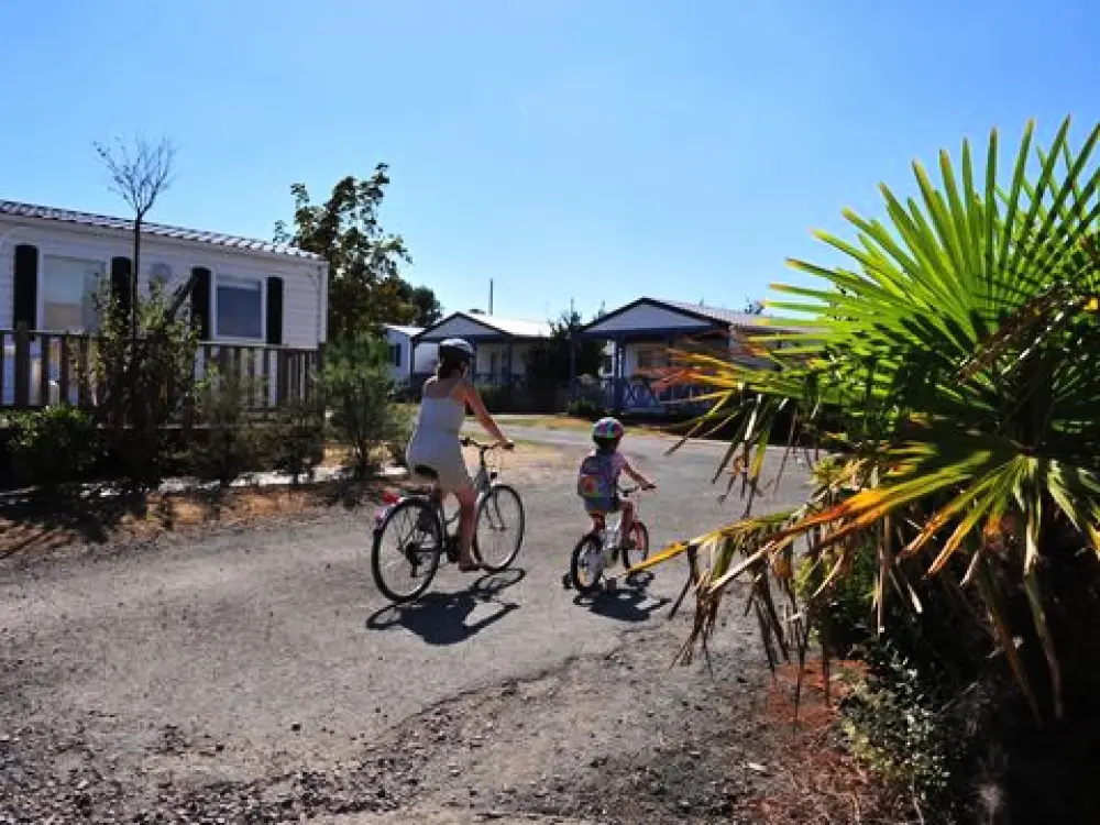 Camping Le Pavillon Bleu 3 Estrellas★★★