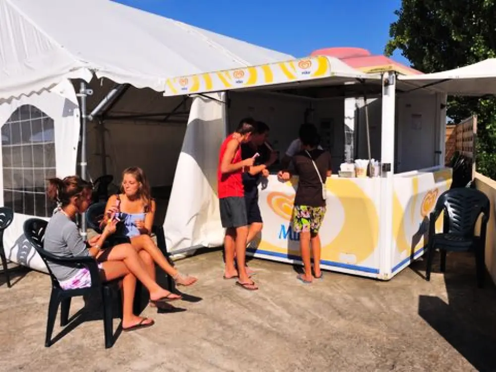 Camping Le Pavillon Bleu 3 Estrellas★★★