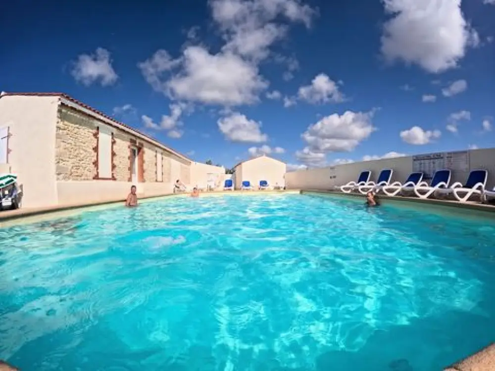 Camping Le Pavillon Bleu 3 Estrellas★★★