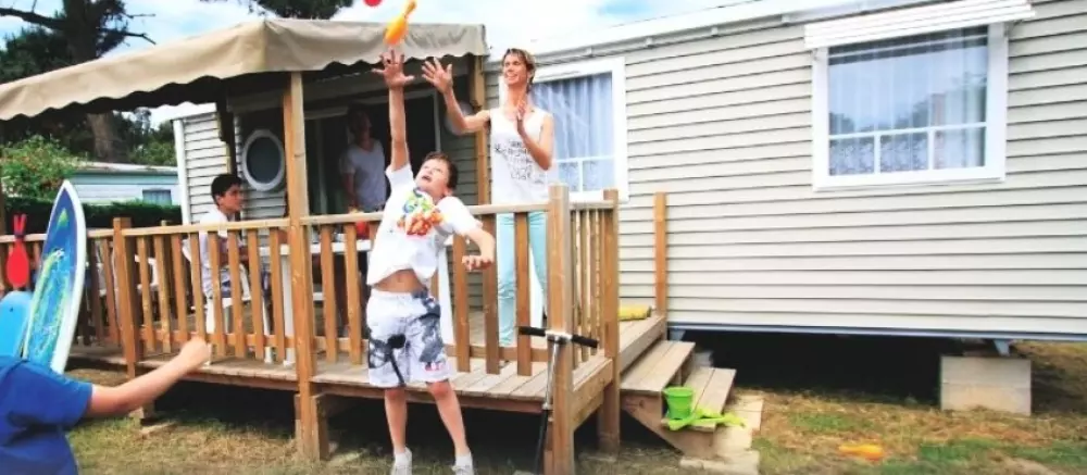 Camping Les Flots Bleus 4 Sterren★★★★