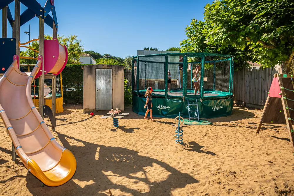 Camping Les Flots Bleus 4 Sterren★★★★