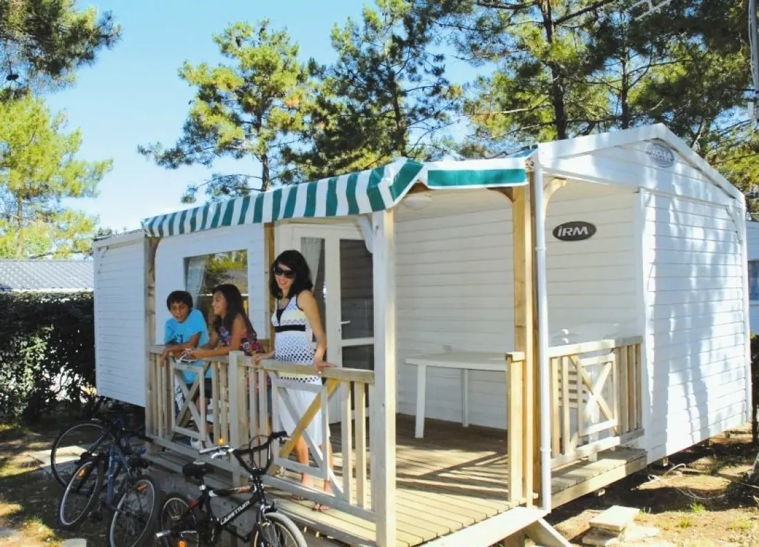 Camping Les Flots Bleus 4 Sterren★★★★