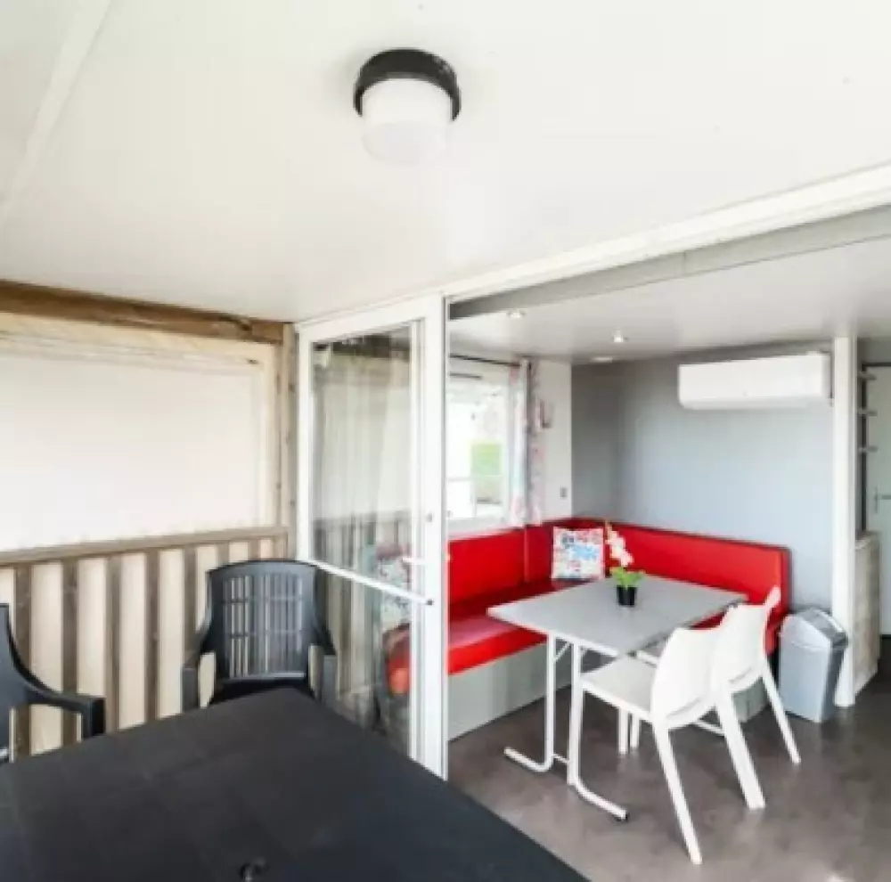 Camping LES VIOLETTES 4 Sterren★★★★