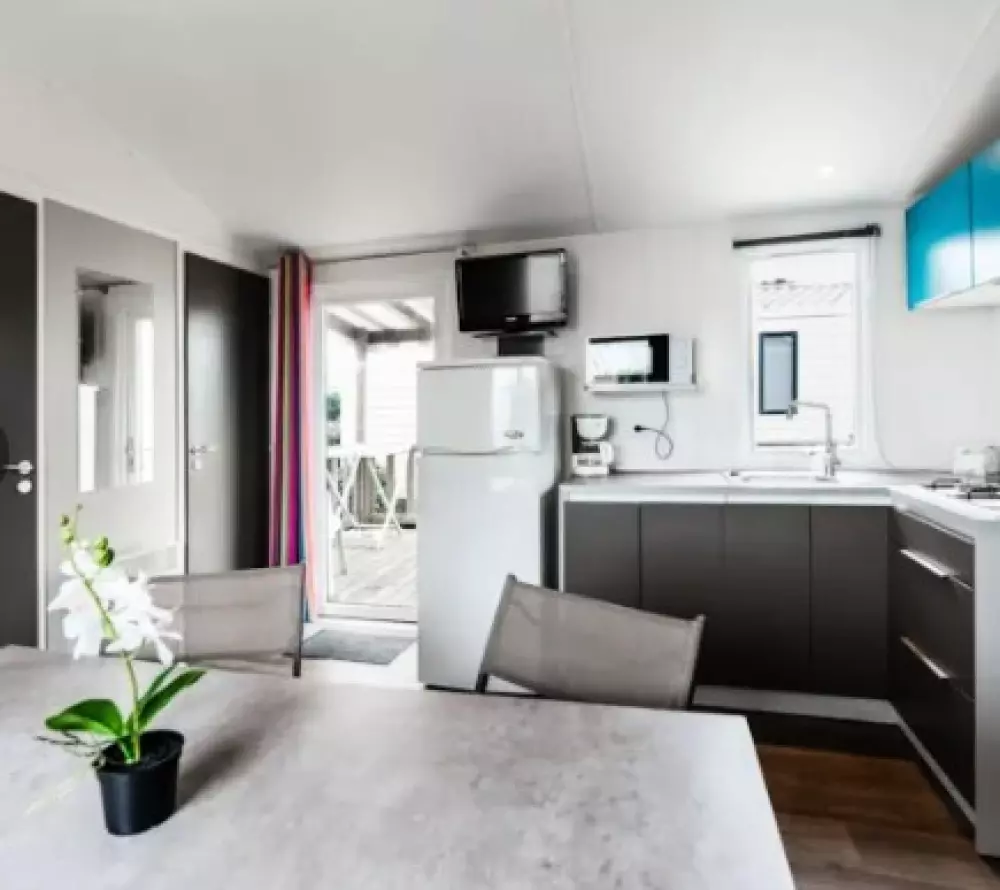 Camping LES VIOLETTES 4 Sterren★★★★