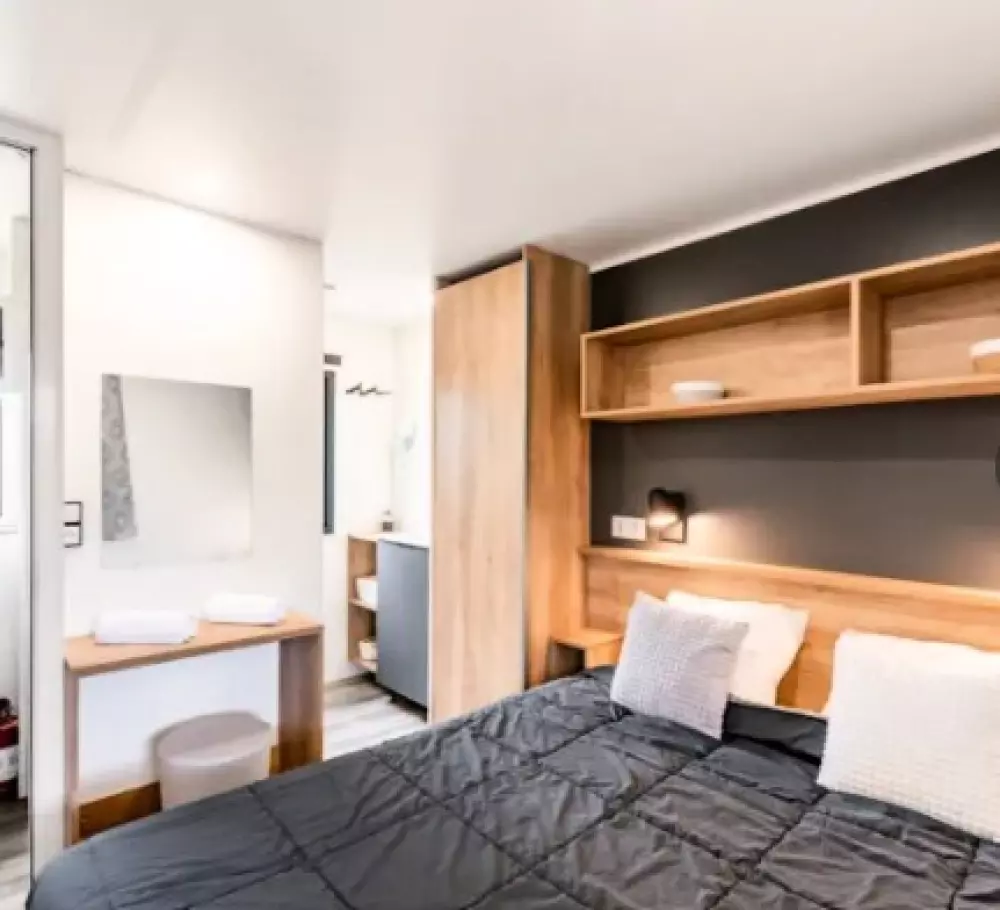 Camping LES VIOLETTES 4 Sterren★★★★