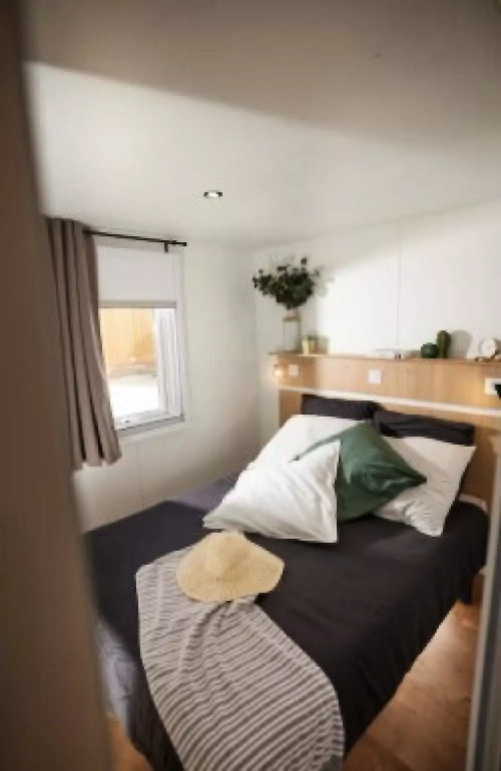 Camping LES VIOLETTES 4 Sterren★★★★