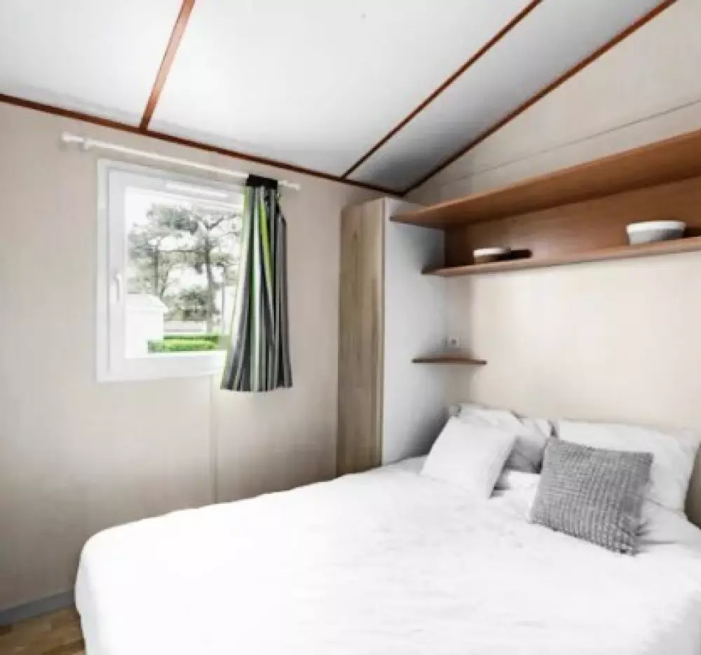 Camping LES VIOLETTES 4 Sterren★★★★