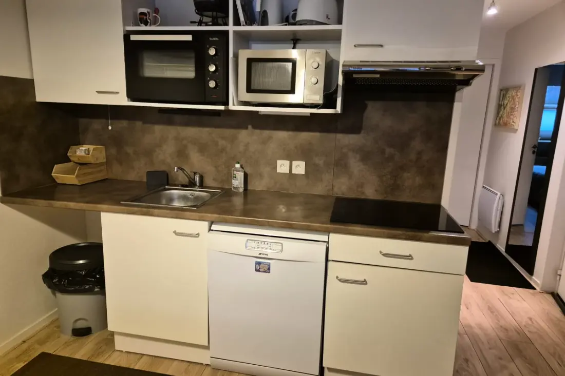 Apartman 4 Emberek Pool hozzáféréssel