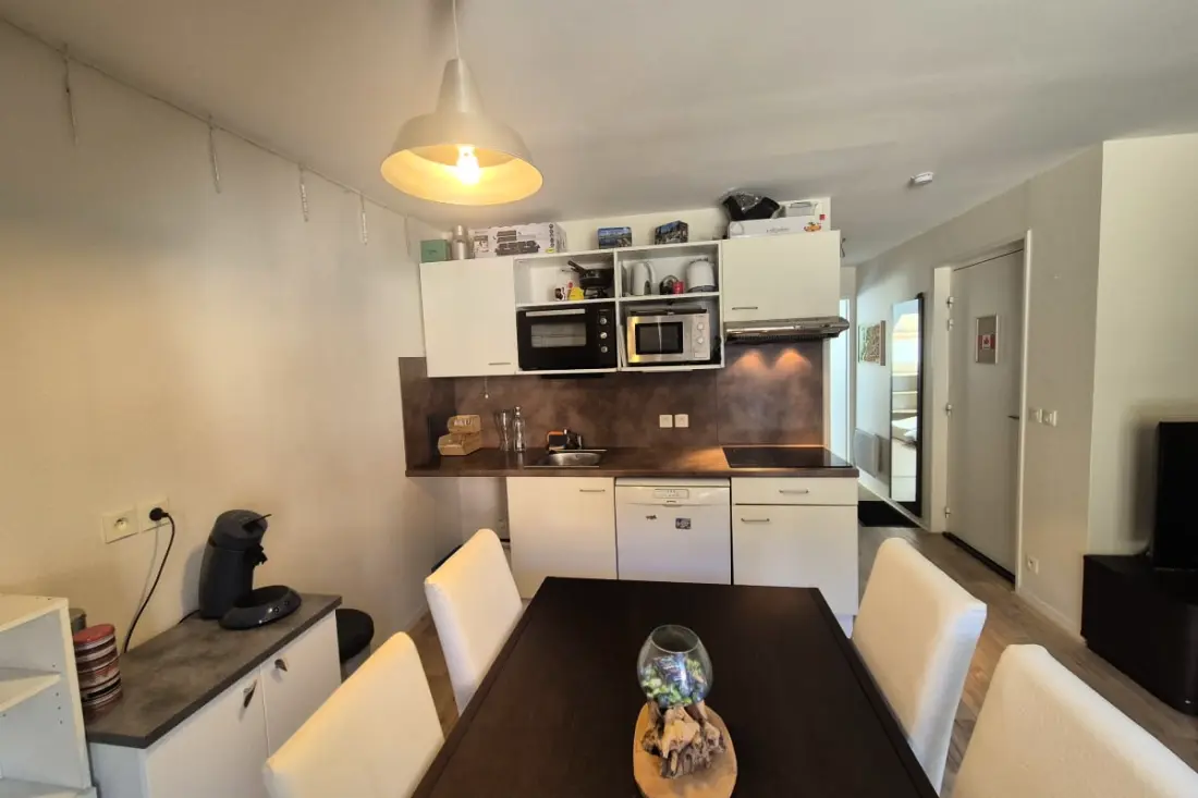 Apartman 4 Emberek Pool hozzáféréssel
