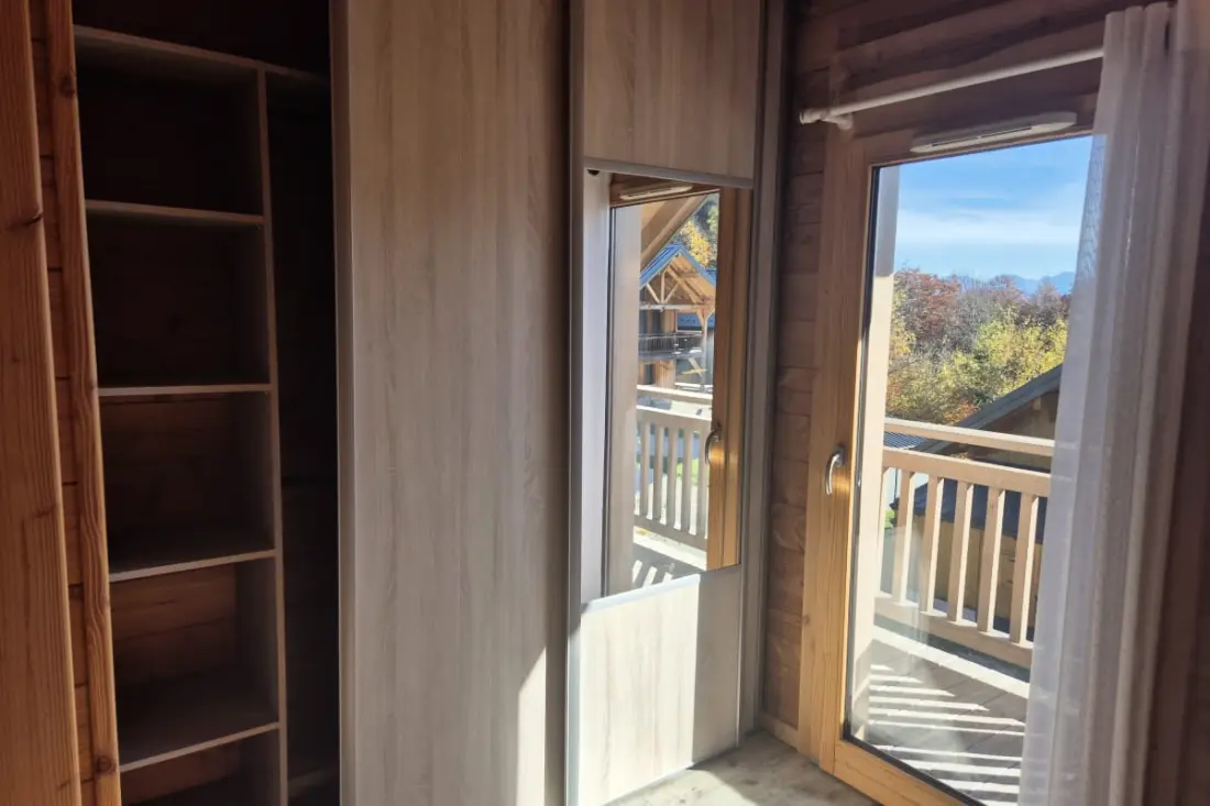 Kivételes Chalet a La Féclazban – 4 hálószoba, 10 alvó