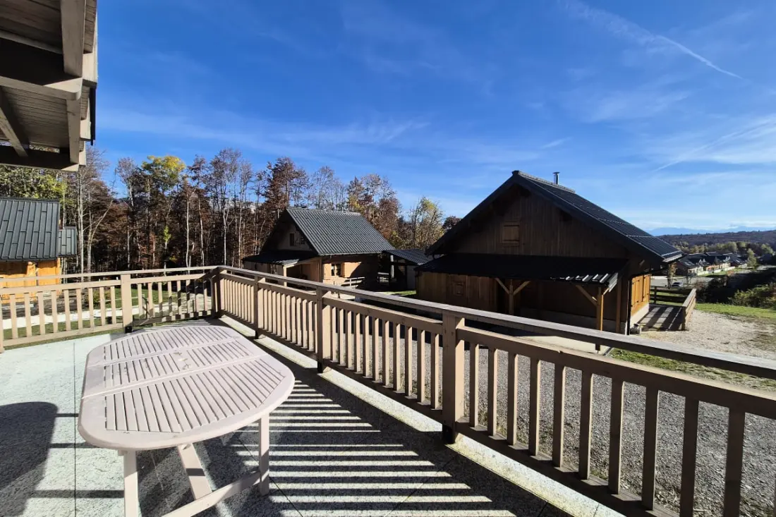 Kivételes Chalet a La Féclazban – 4 hálószoba, 10 alvó