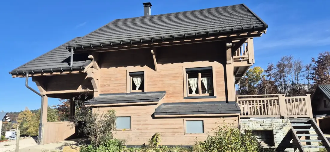 Kivételes Chalet a La Féclazban – 4 hálószoba, 10 alvó