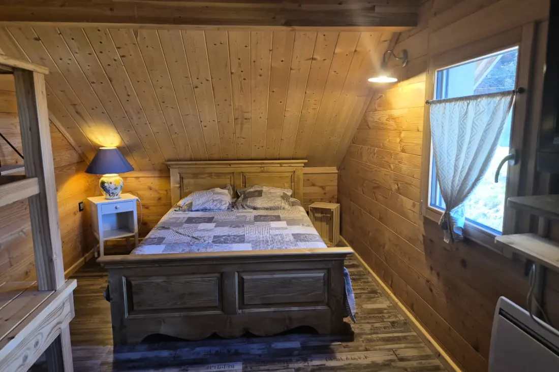 Kivételes Chalet a La Féclazban – 4 hálószoba, 10 alvó