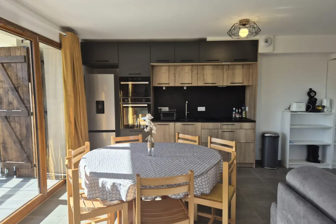 Tágas apartman a lejtők lábánál