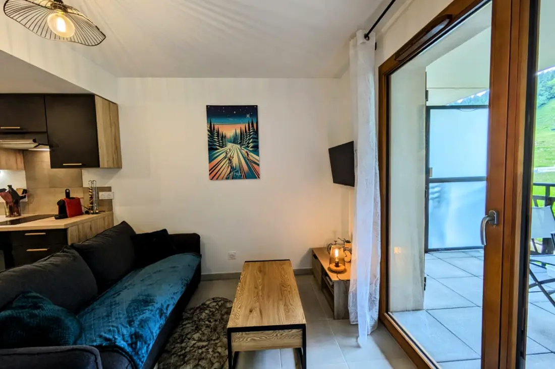 dalszöveg: Ski In Ski Out Stay With Terrace