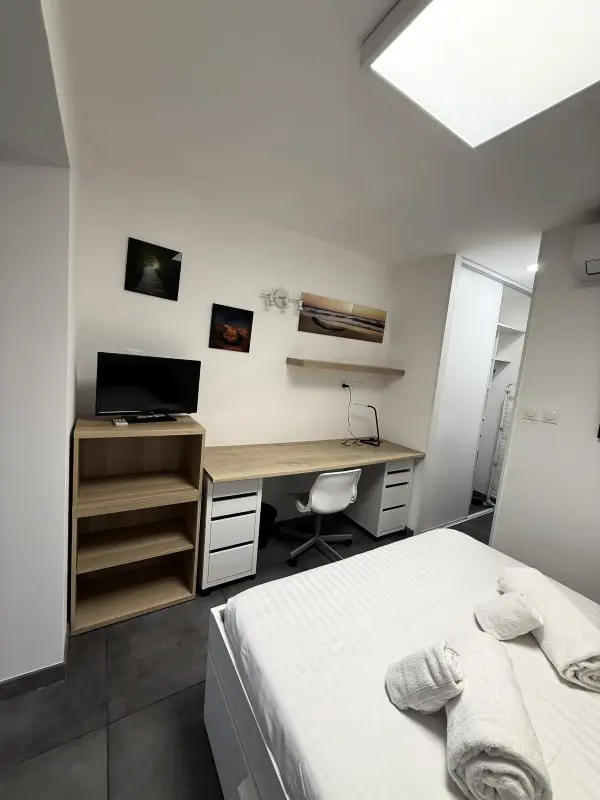 Studio Cosy In Villa, Air-Conditioned, Terrace - The Guard