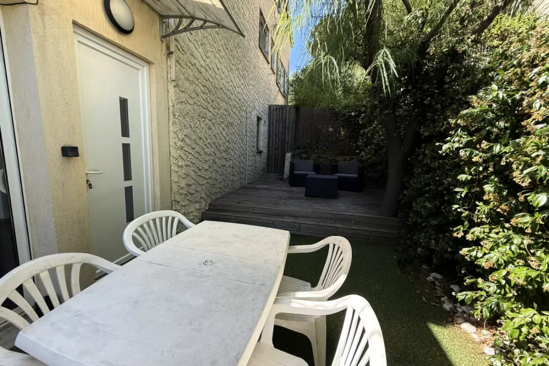 Studio Cosy In Villa, Air-Conditioned, Terrace - The Guard