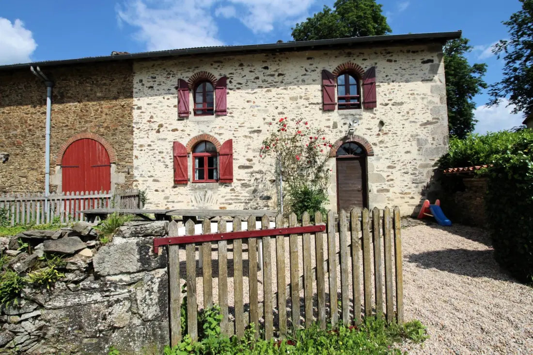 Gîte de France Puy jobert 3 oren