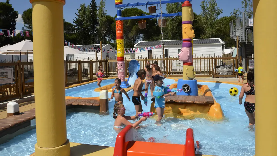 Campsite Maiana Resort 4 Stars★★★★