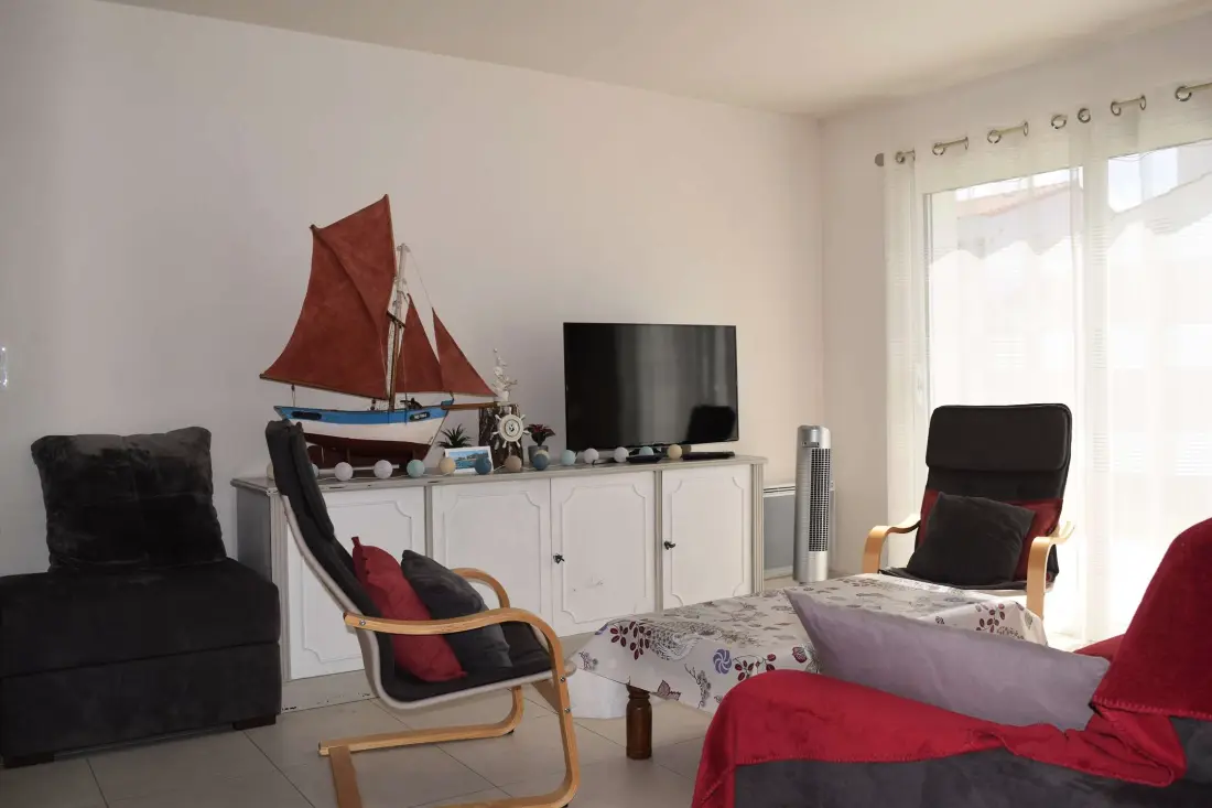 Residencia Gu000-05a-la Guériniere