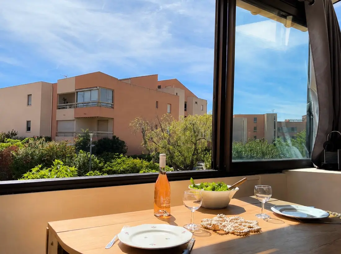 Athena Oreade Residence