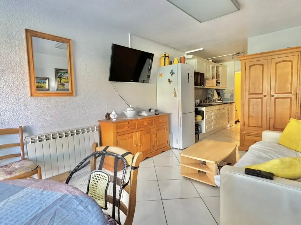 Santa Cruz Residence