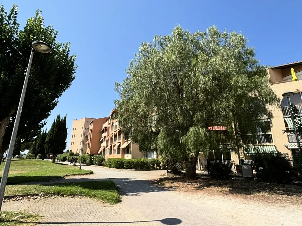 Santa Cruz Residence