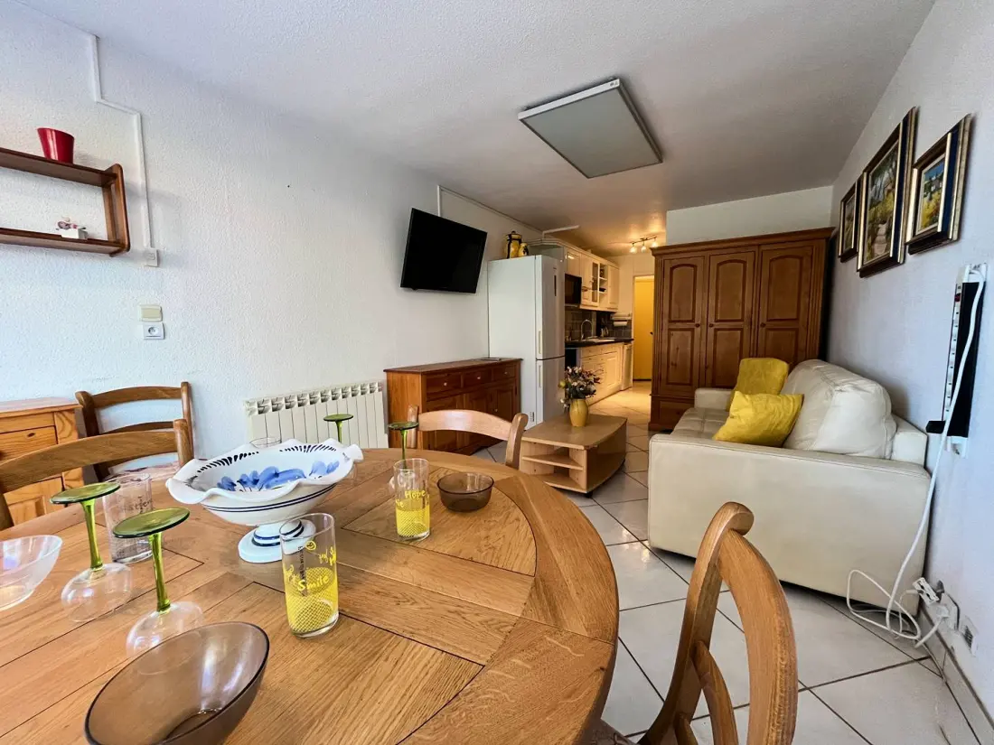 Santa Cruz Residence